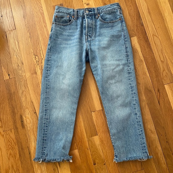 Levi’s Wedgie fit cropped jeans size 27 - Picture 1 of 6